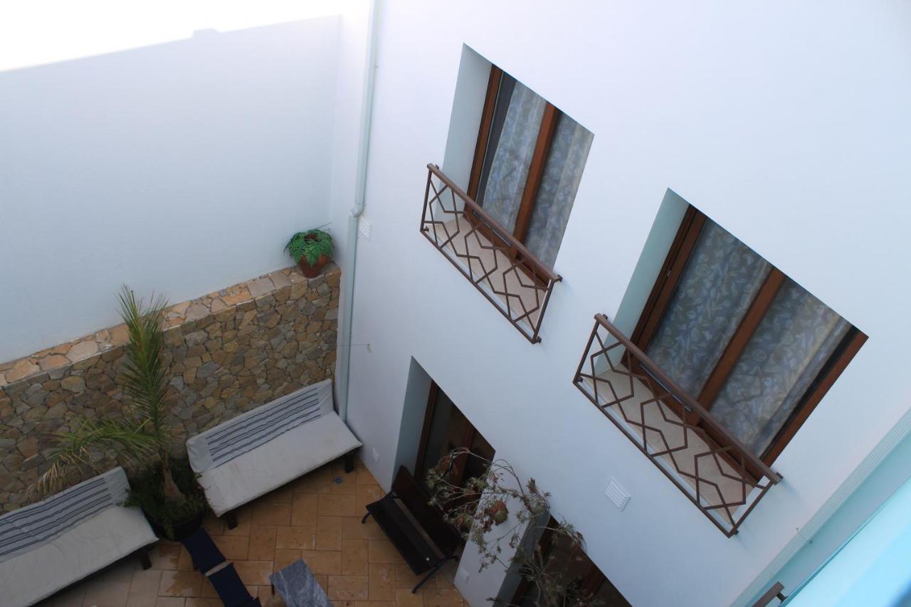 Ar De Mar Alojamento de Acomodação e Pequeno-almoço Alvor